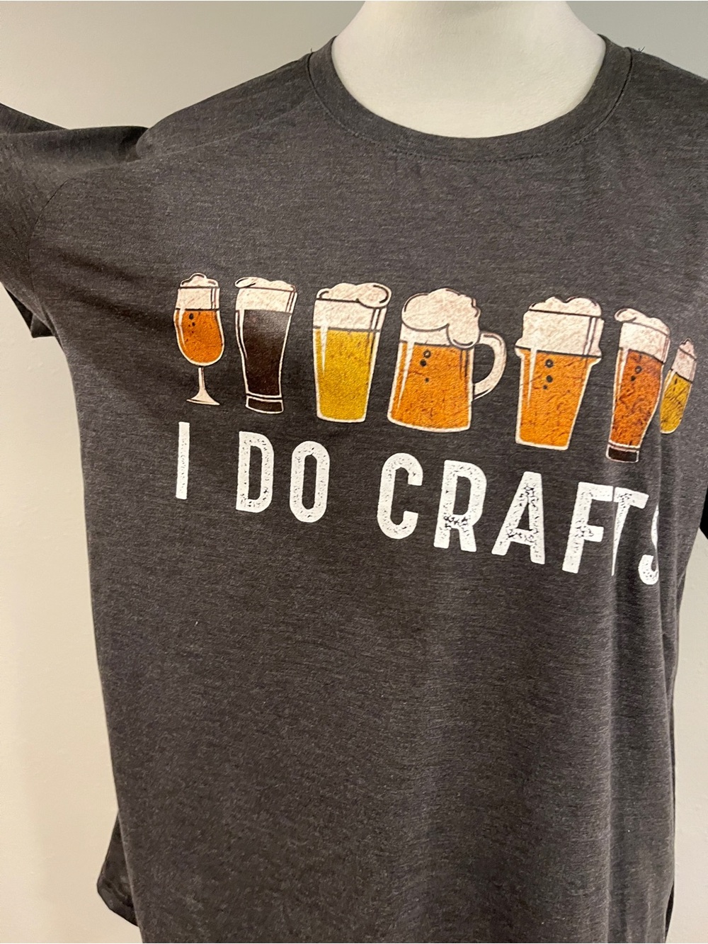 "I Do Crafts" Graphic Beer Tee - Charcoal - Picture 3 of 12